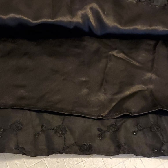 embroider skirt - Picture 5 of 10